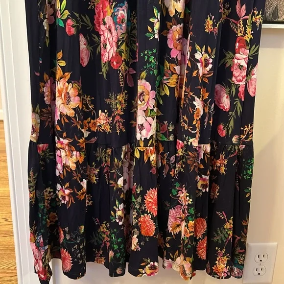 Tolani Collection NWT Floral Vivian Maxi Dress with Pockets size M - Picture 6 of 16